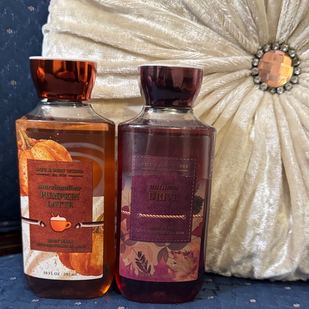 Bath & Body Works Pumpkin Latte & Autumn Drive Body Wash Set - Orange and Purple - Picture 1 of 1